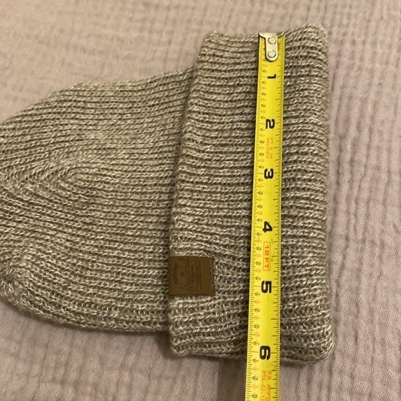 Herschel hat . - Picture 5 of 10